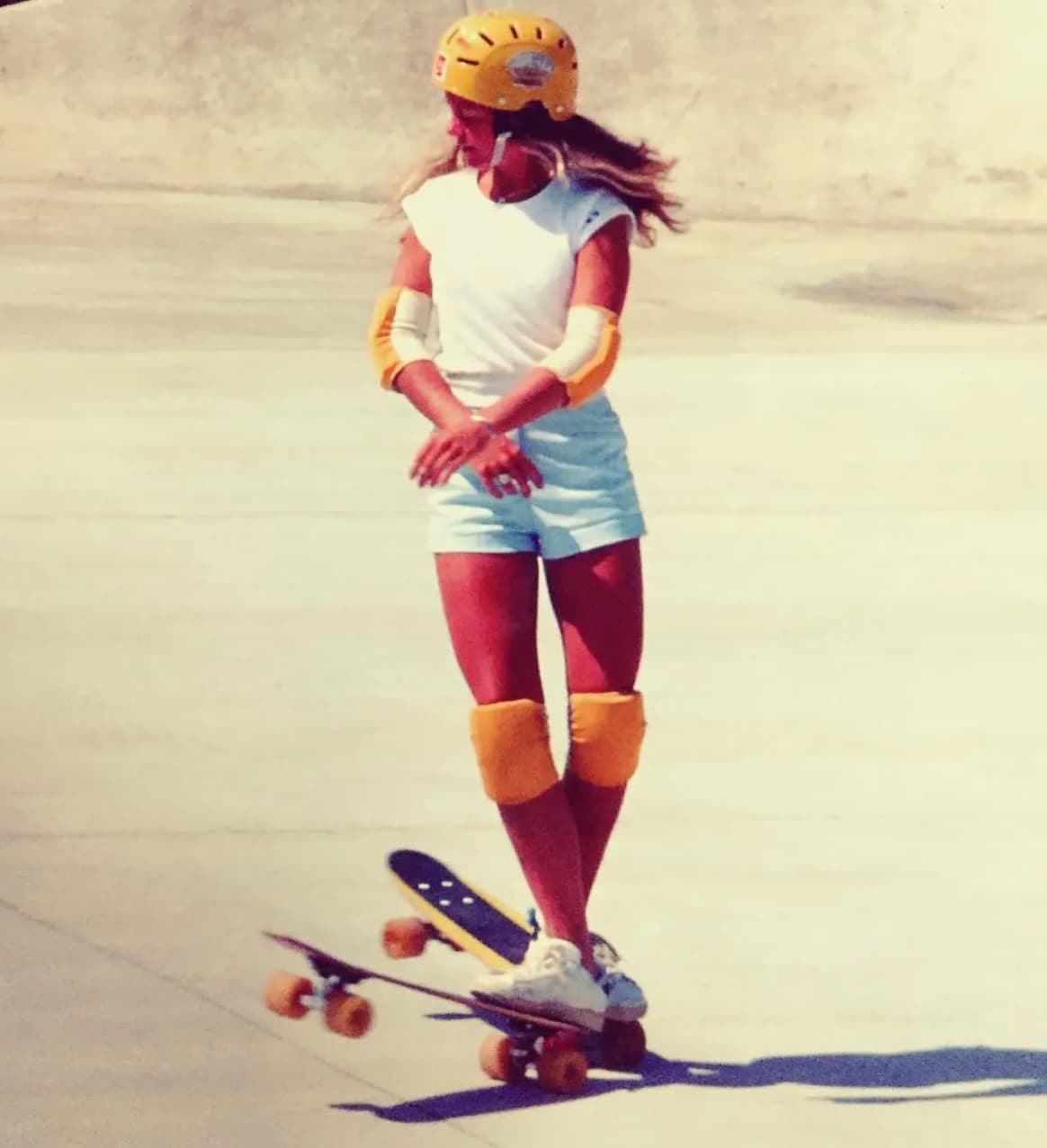 “My own introduction to professional skateboarding came through a newspaper — a summer job as a delivery girl for the San Diego Union Tribune got me interested in a skateboarding contest that the paper sponsored in the Summer of 1975,” O’Neal wrote of her foray into skating for the November 1977 issue of Skateboard Journal. “After a lot of coaxing from my family and friends, who had seen me practicing in my driveway and around the neighborhood, I took the plunge and faced my first real competition.”